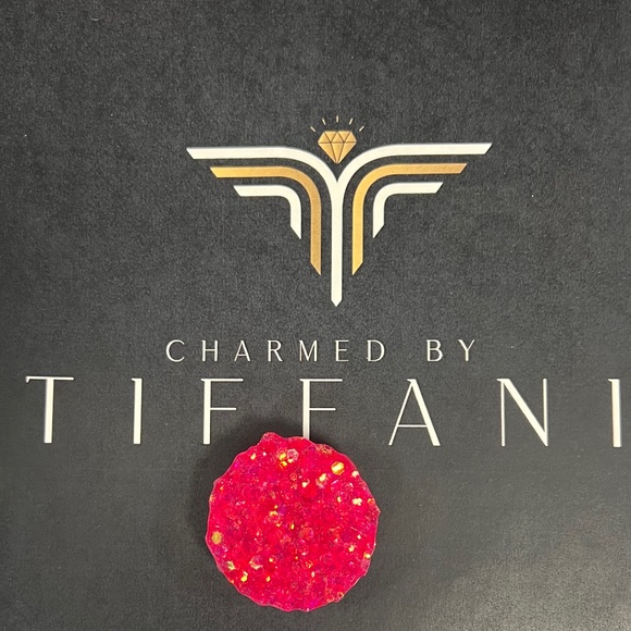 Charmed By Tiffani Pop Sockets - Picture 1 of 1